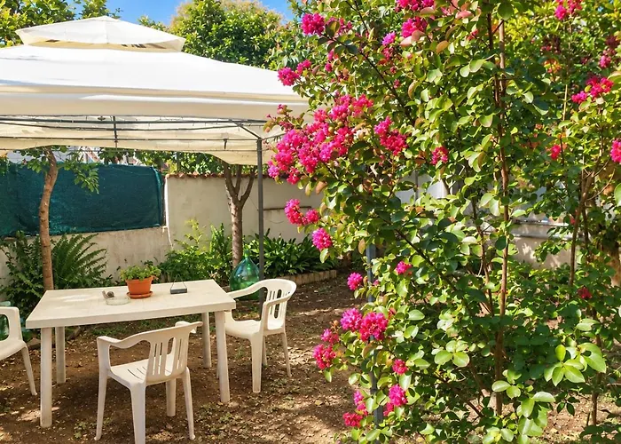 La Casa Dei Melograni * Roma