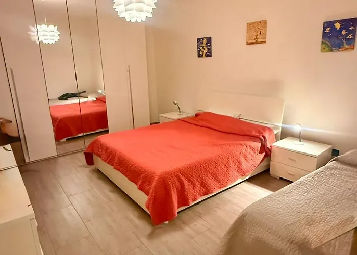 La Casa Dei Melograni *